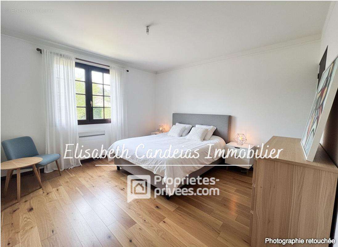 Maison centre ville Pechbonnieu à fort potentiel - photo 8