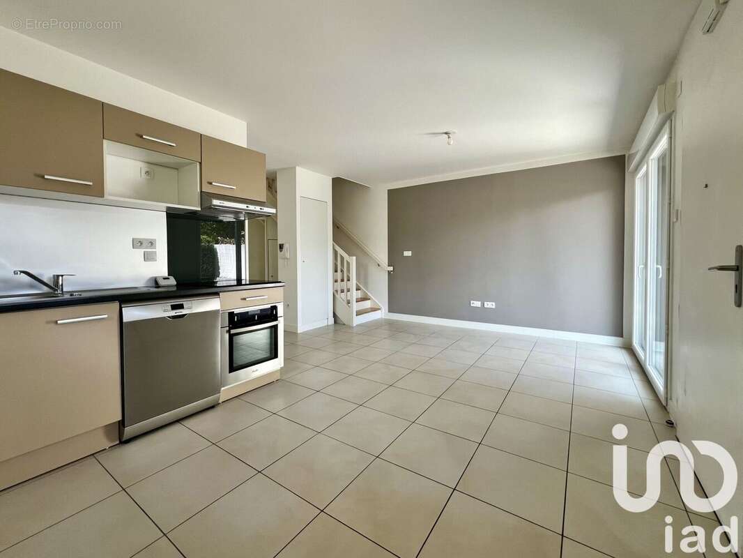 Photo 5 - Appartement à SARTROUVILLE