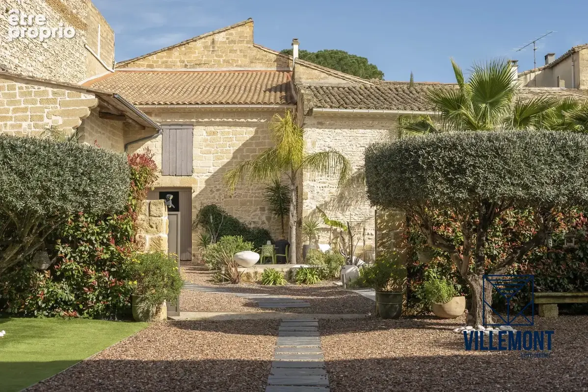 Maison 9 pièces 284 m² à vendre à Aigues-Mortes (30220) - photo 2