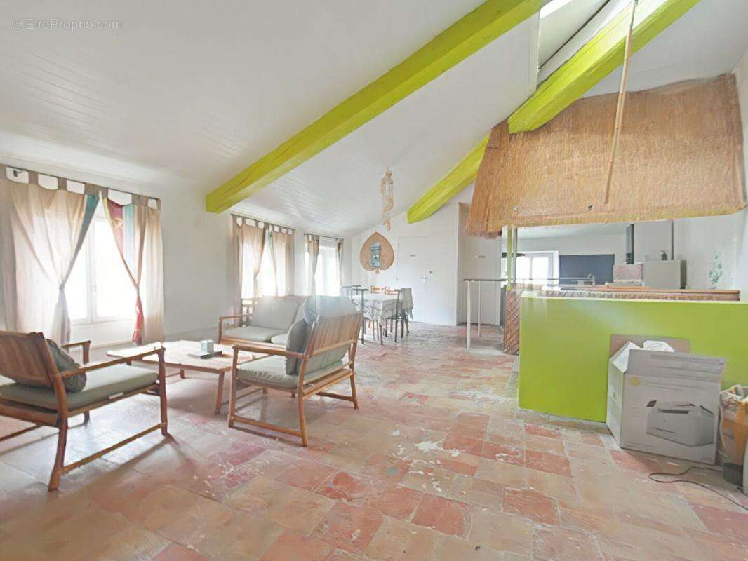 Maison Raissac D Aude 9 pièce(s) 220 m2 avec garage et cour - photo 11