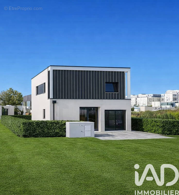 Photo 1 - Maison à SAINT-AUBIN-D'AUBIGNE