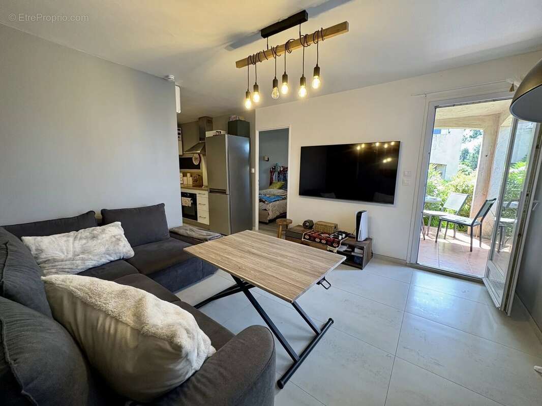 Appartement à LES ISSAMBRES