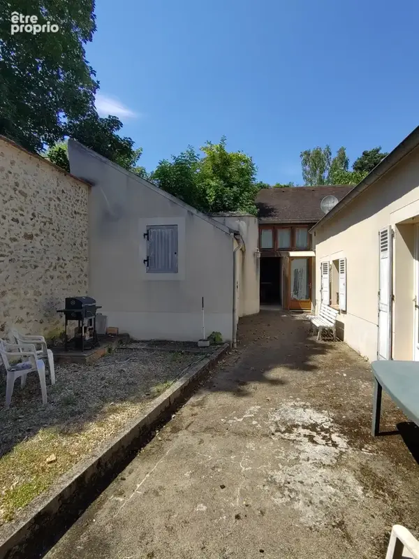 Maison ancienne pleine de charme et de potentiel   Idéal investisseur ou amoureux de l’ancien - photo 4