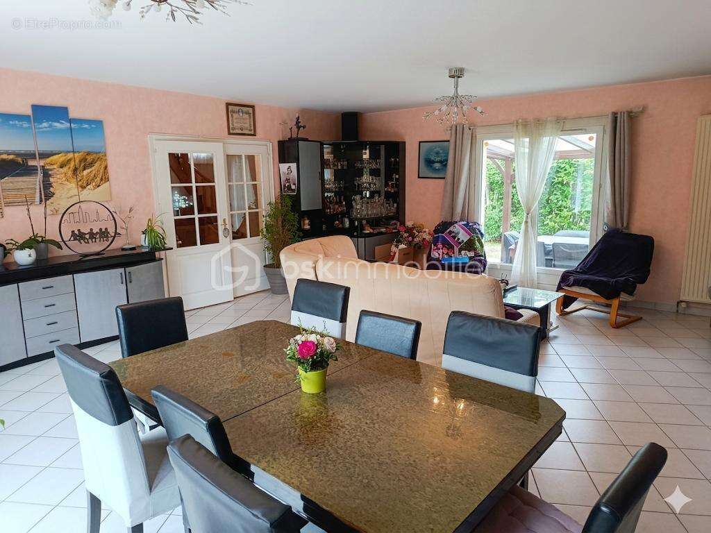 Maison à SAINT-PRIX