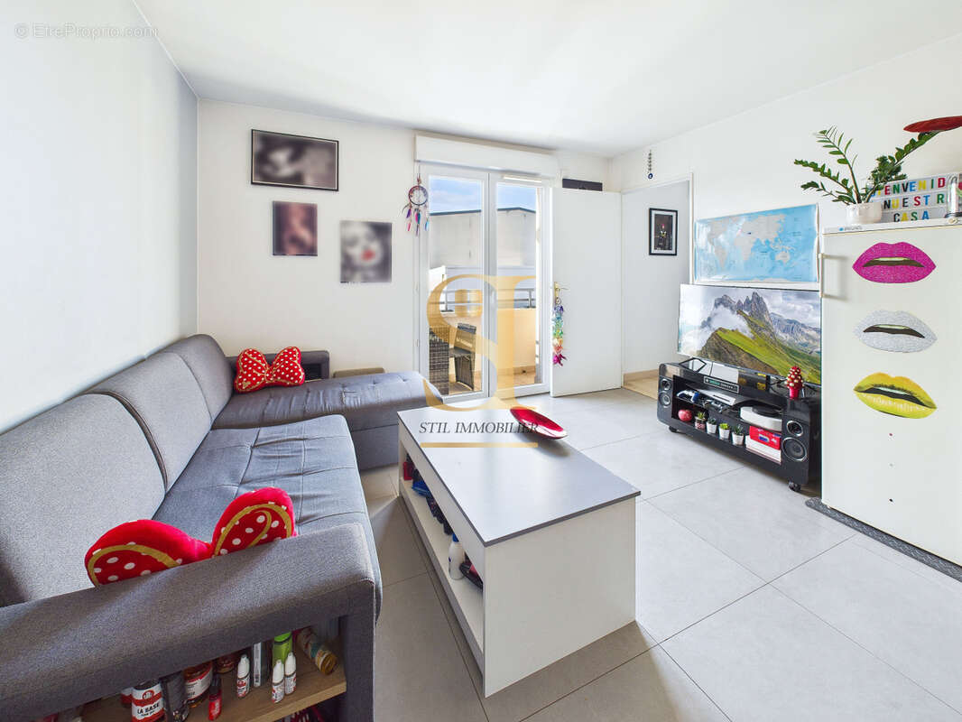 Appartement à VIGNEUX-SUR-SEINE