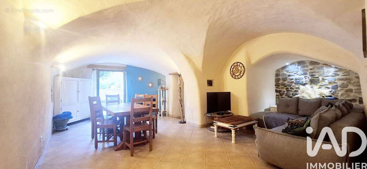 Photo 2 - Maison à SAINT-LAURENT-LE-MINIER