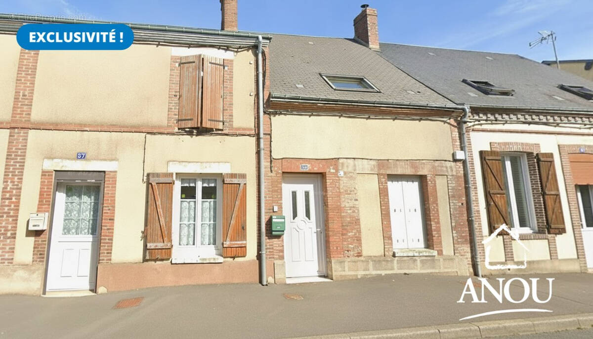 Maison à LA BAZOCHE-GOUET