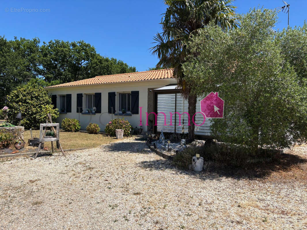 Maison à SOULLANS
