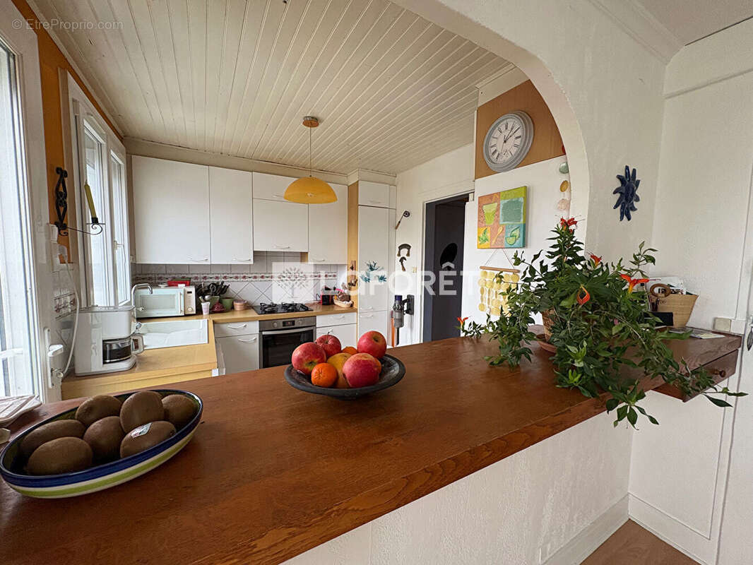 Maison à LES MUREAUX