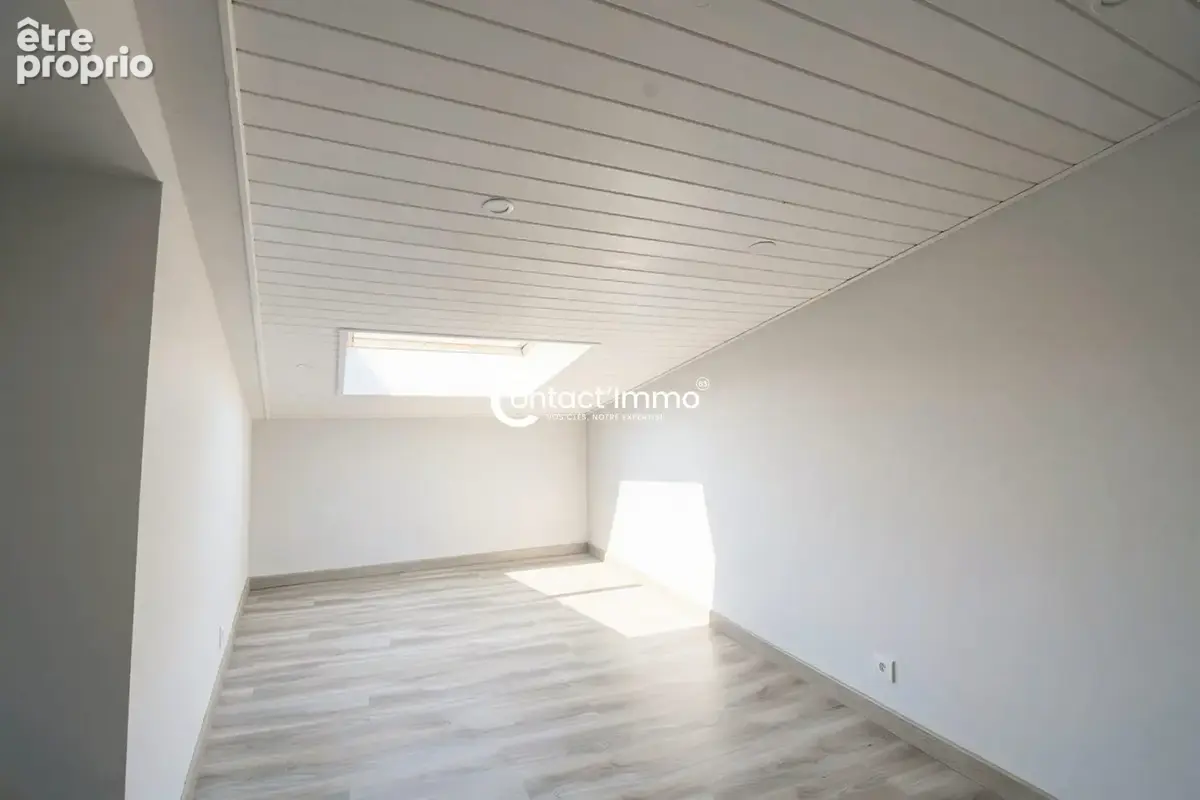 Maison 3 pièces 80 m² à vendre à Dallet (63111) - photo 5