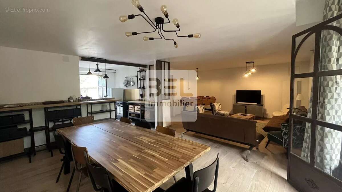 Maison à SAINT-VICTOR-LA-COSTE