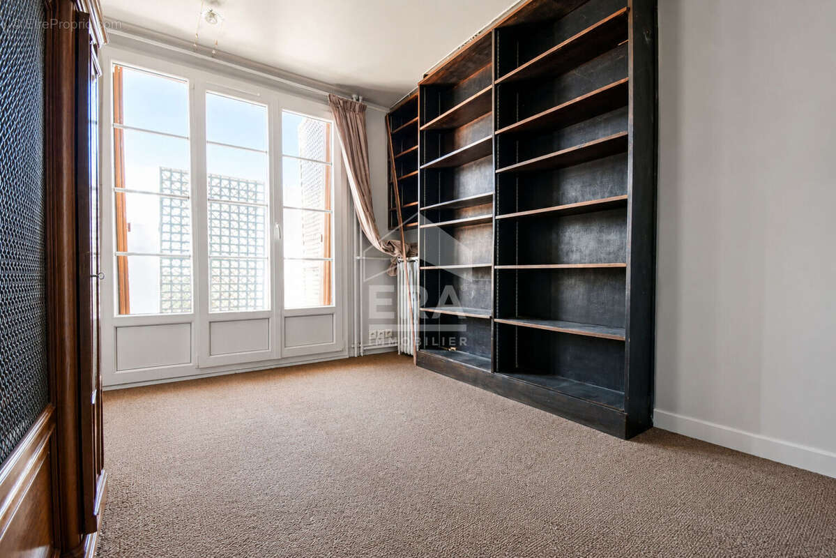 Appartement à ISSY-LES-MOULINEAUX