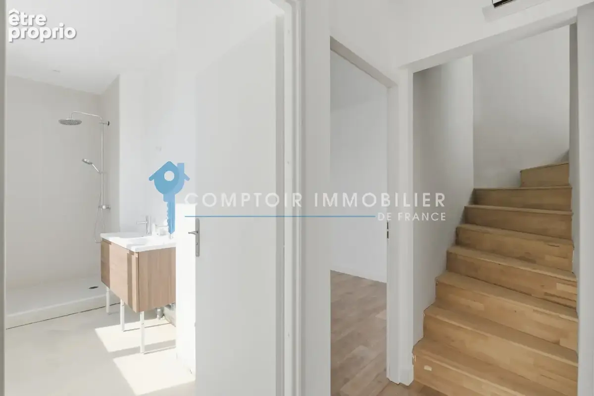 DPT (38) - A VENDRE - 5P - Rez-de-jardin - CROLLES - photo 9