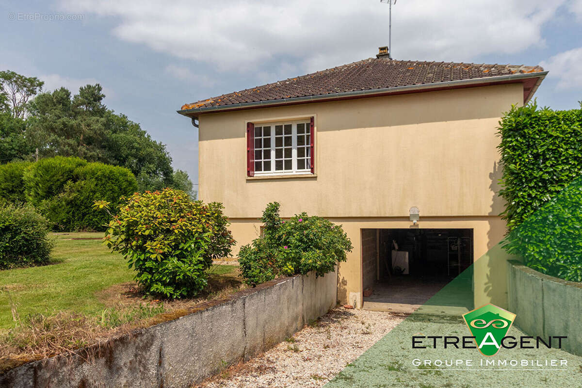 Maison NOGENT-LE-SEC - 82 m² - 3 chambres - photo 5