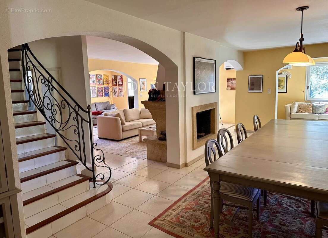 Maison à CHEVAL-BLANC