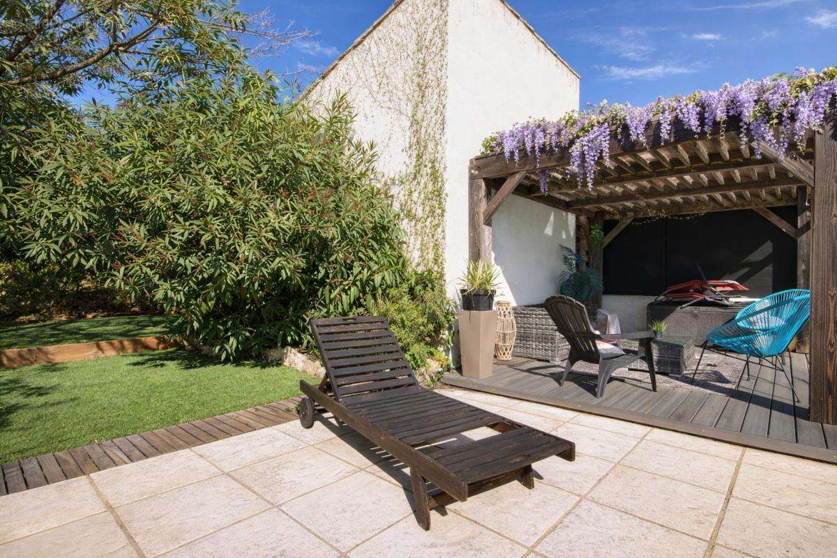 Maison à BOUC-BEL-AIR