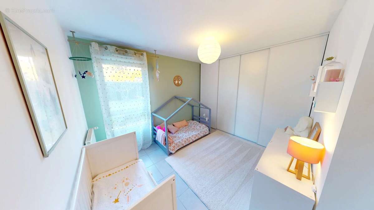 Appartement à VILLENEUVE-LOUBET