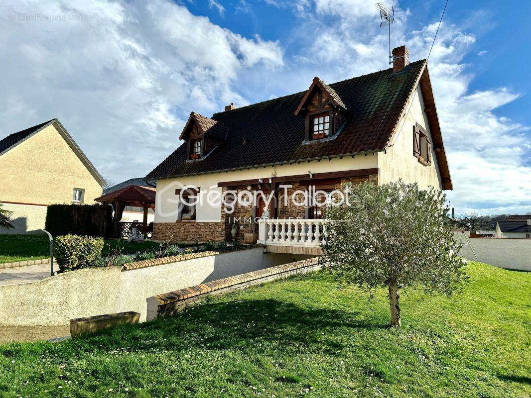 Maison à SAINT-PIERRE-LES-ELBEUF