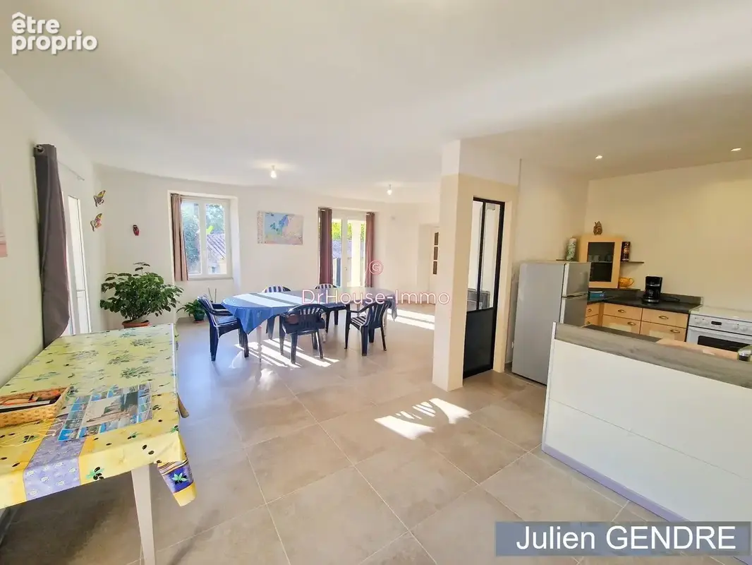 Maison 7 pièces 180 m² à vendre à Celles-Sur-Belle (79370) - photo 8