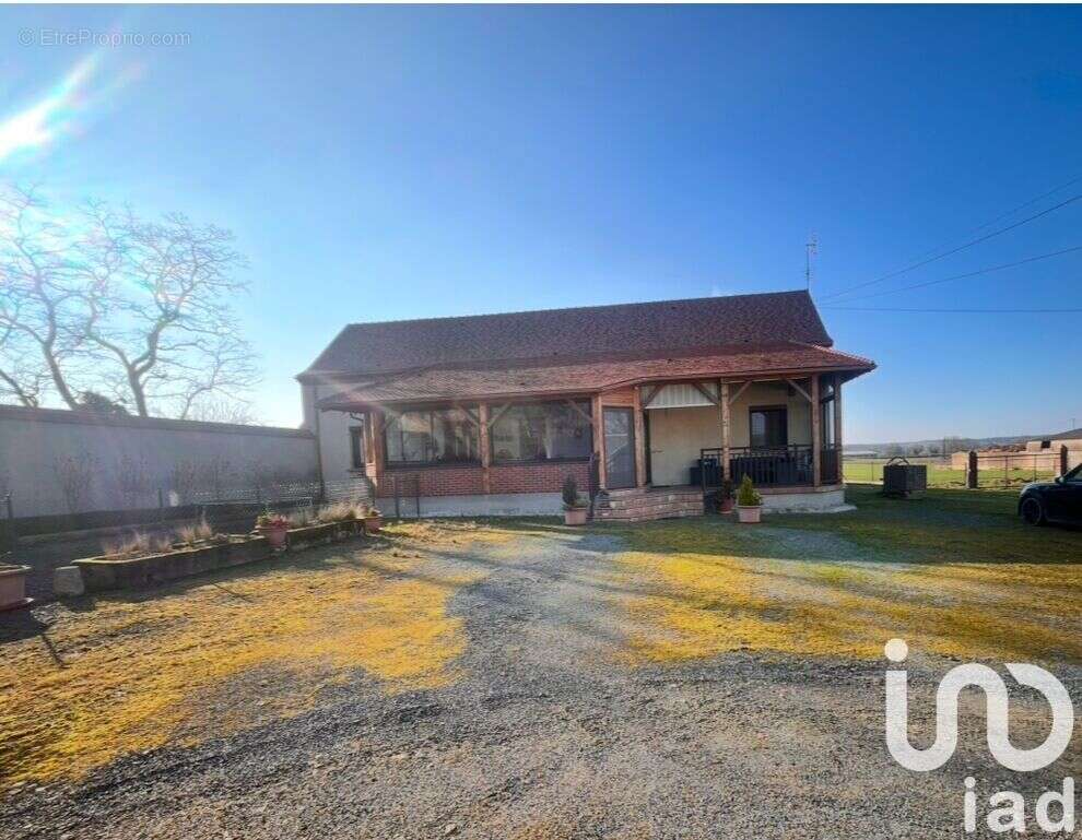 Photo 4 - Maison à BOURBON-LANCY