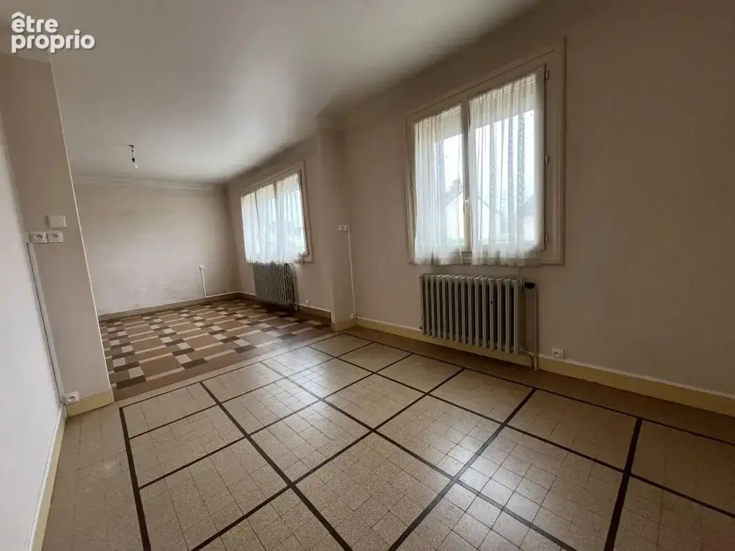 Maison 5 pièces 73 m² à vendre à Connerre (72160) - photo 5