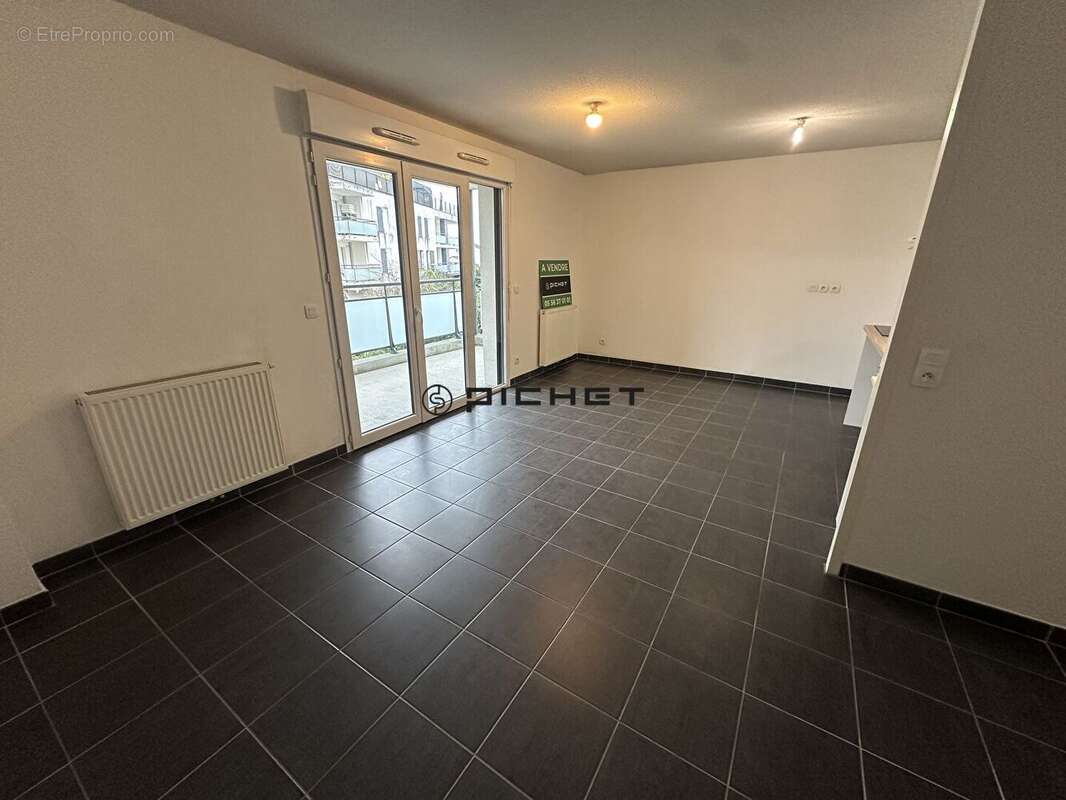 Appartement à VILLENAVE-D'ORNON