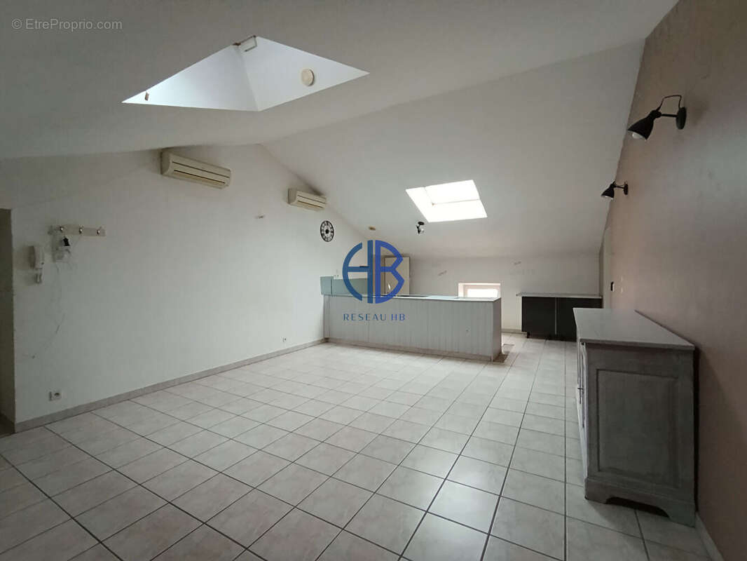 Appartement à MONTELIMAR