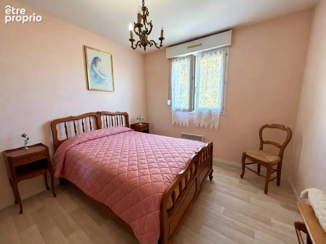 Appartement 4 pièces 86 m² à vendre à Gien (45500) - photo 5