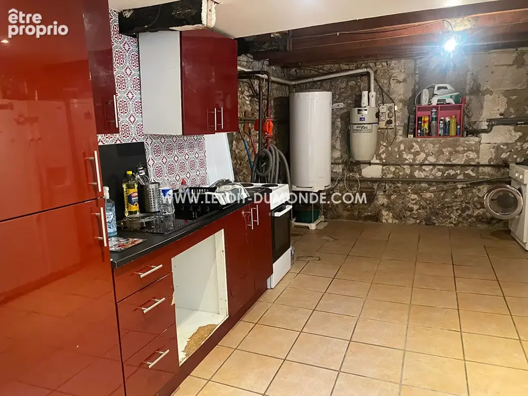 Maison avec une grange et un jardin à 5 min de Ribérac.. - photo 4