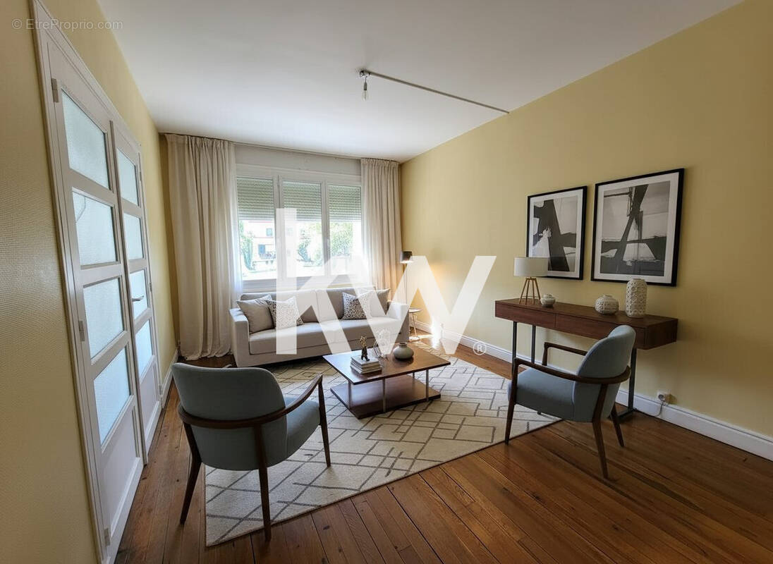 Appartement à SAINT-ETIENNE