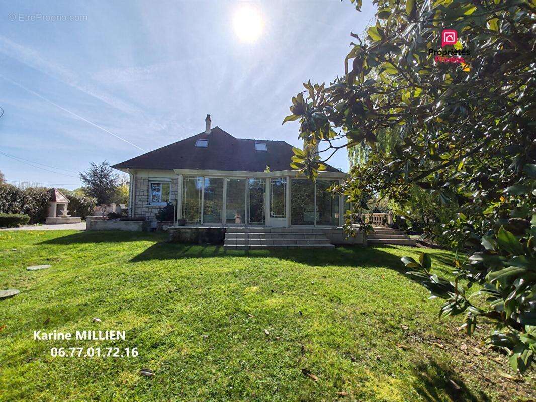 Maison à IVRY-LA-BATAILLE