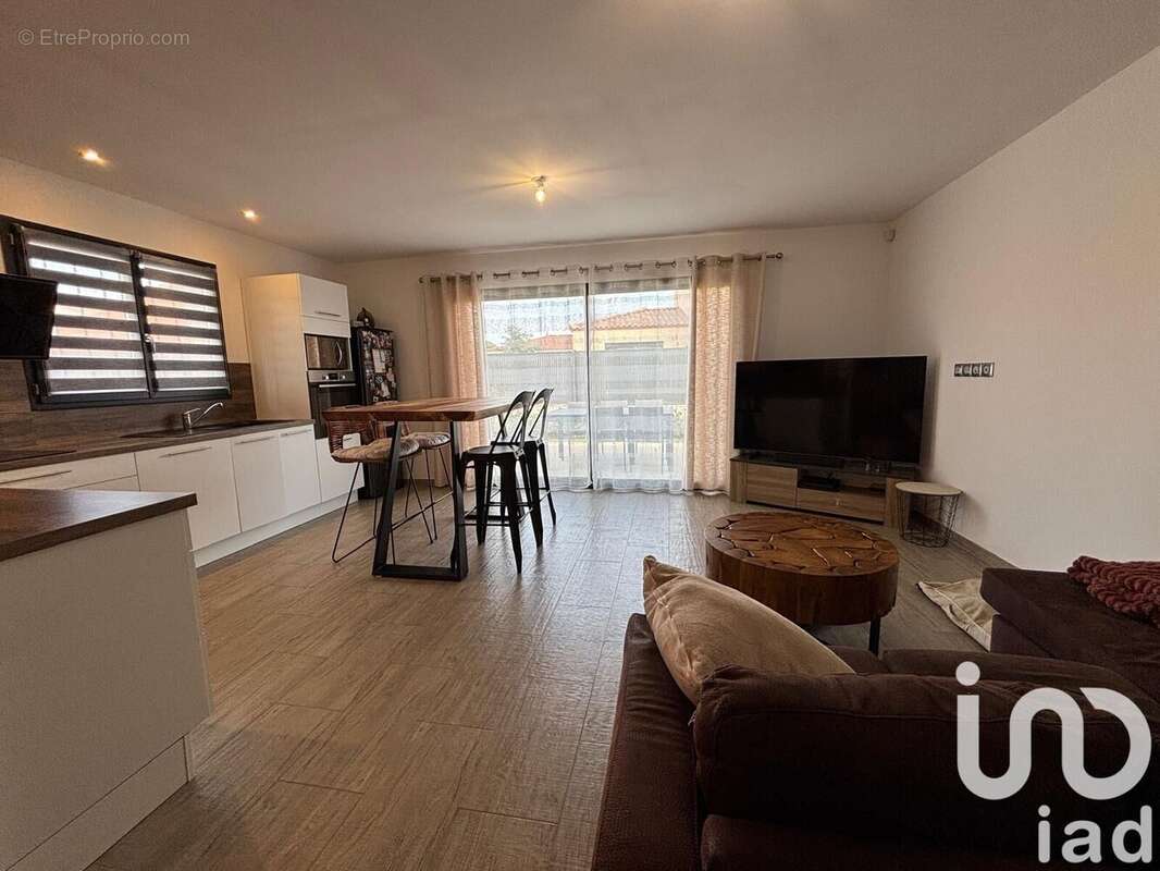 Photo 8 - Maison à LEZIGNAN-CORBIERES