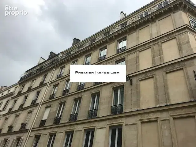 Appartement à PARIS-10E