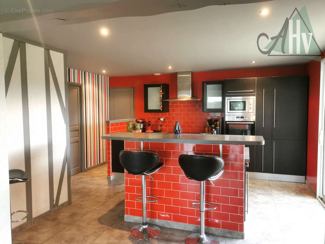 Maison à COULOMMIERS