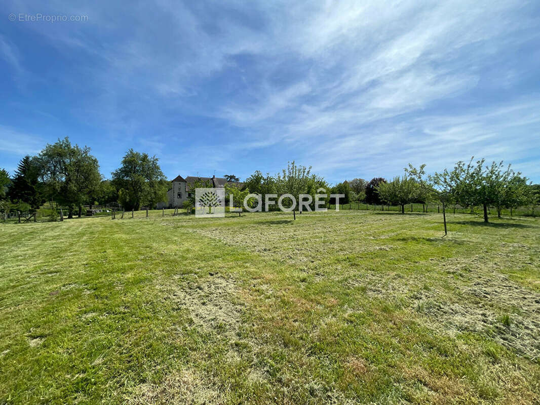 Maison Saint Lamain à fort potentiel , 4 pièce(s) 139m² - photo 16