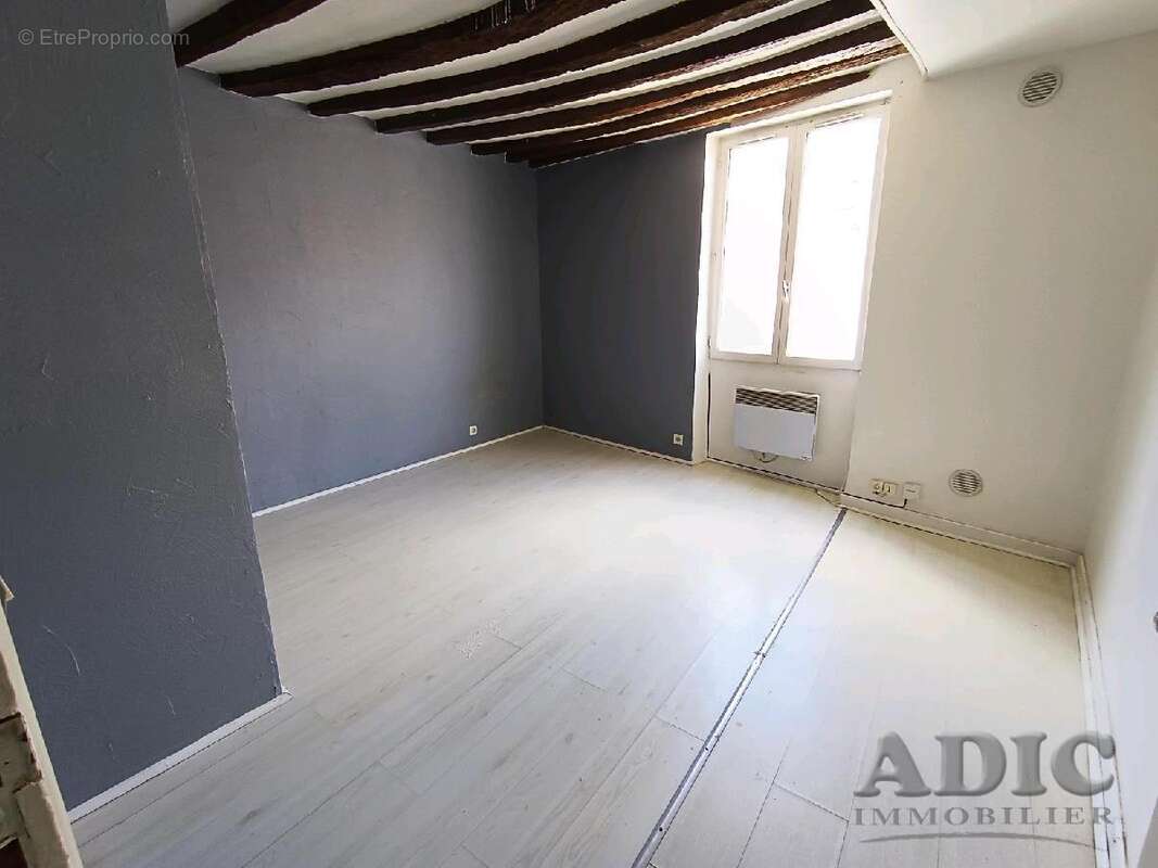 Appartement à ERMENONVILLE