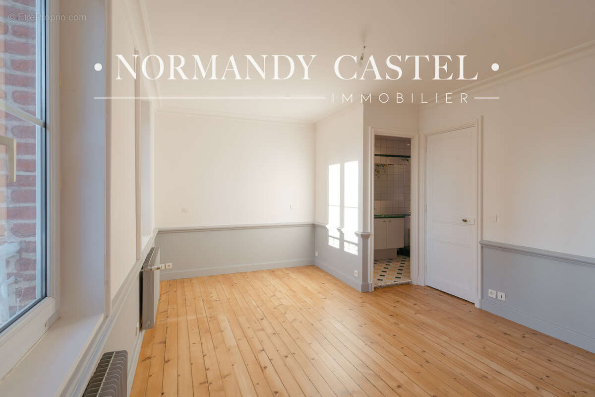 Maison à TROUVILLE-SUR-MER