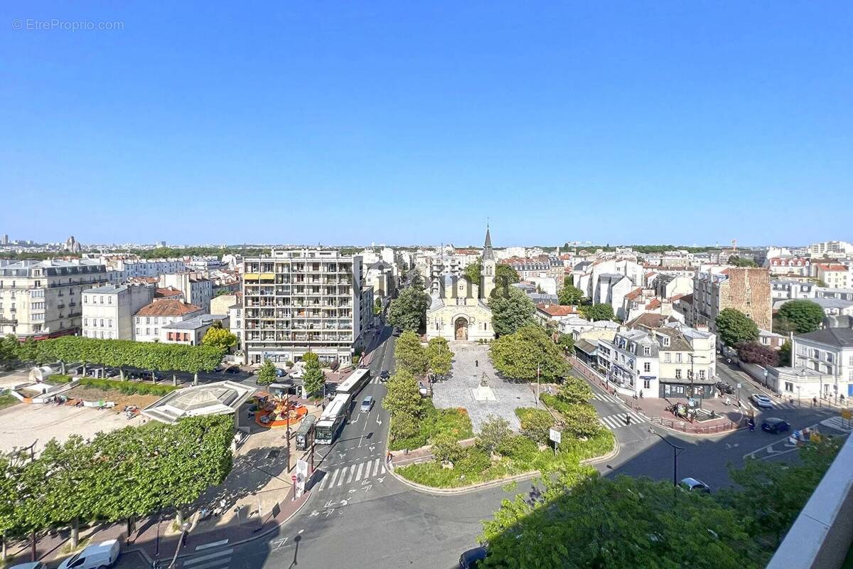 Appartement à CHARENTON-LE-PONT