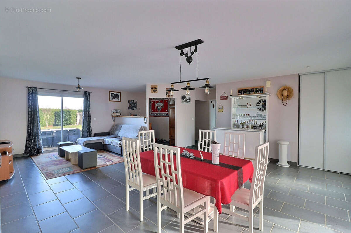 Maison à SAINT-SEVER