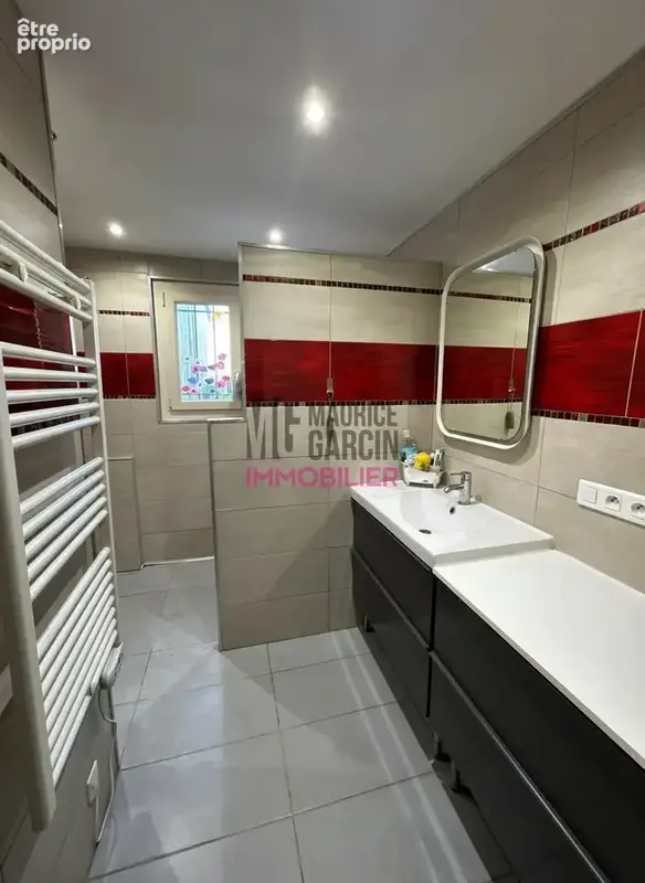 Maison 8 pièces 187 m² à vendre à Orange (84100) - photo 8