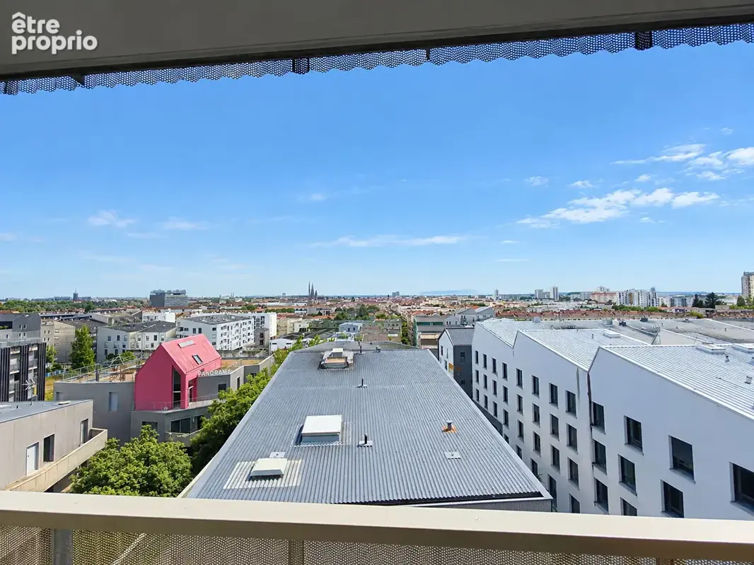 T2 avec vue dégagée, balcon et parking privatif - photo 2