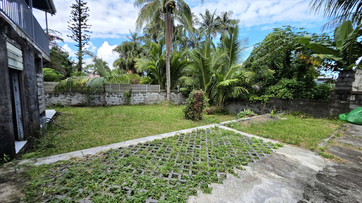 Maison à SAINT-PHILIPPE