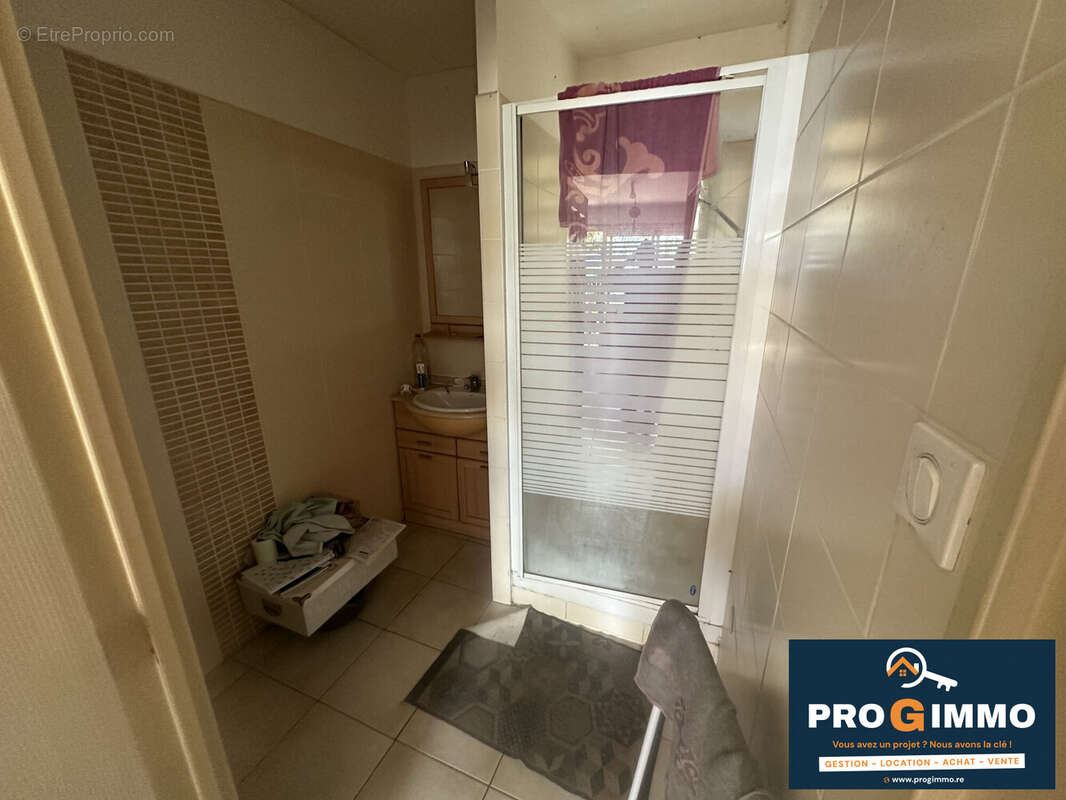 Appartement à SAINT-DENIS