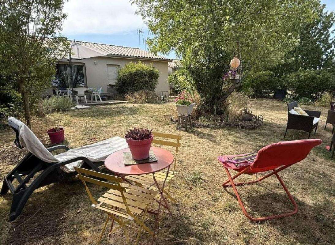 Maison 90 m² à Verteuil-Sur-Charente  - photo 2