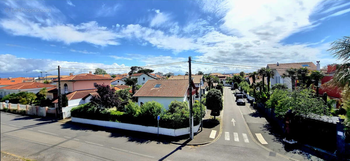 Anglet Golf & Océan à pied   Dernier étage avec garage   À rénover - photo 5