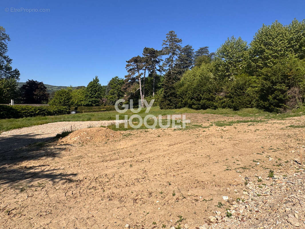 Terrain à SEYSSUEL