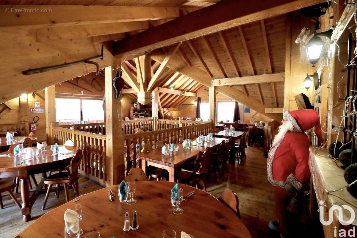 Photo 8 - Commerce à RISOUL