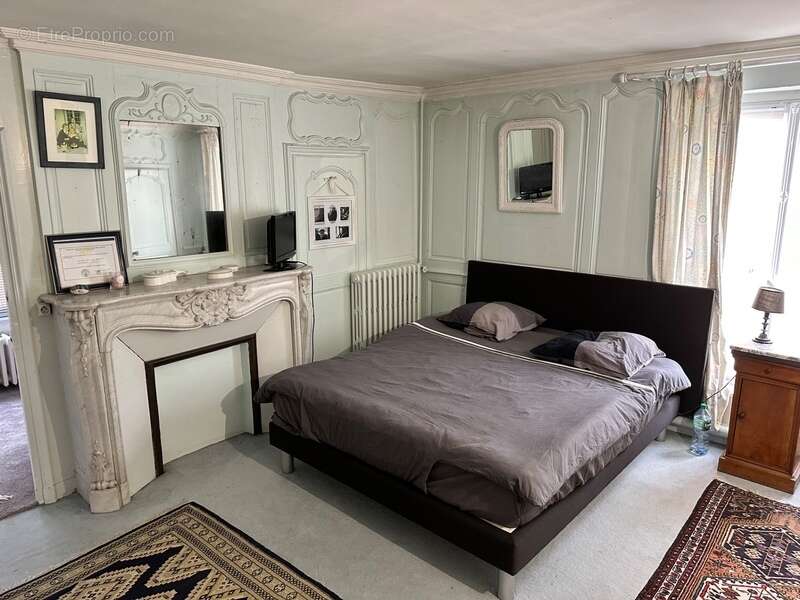 Maison à SAINT-OUEN-DE-THOUBERVILLE