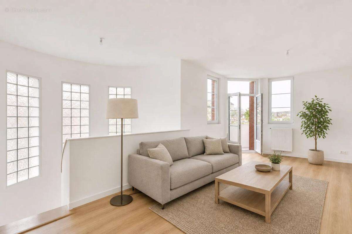 Appartement à LA COURNEUVE