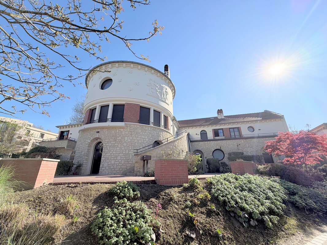 Appartement à GARCHES